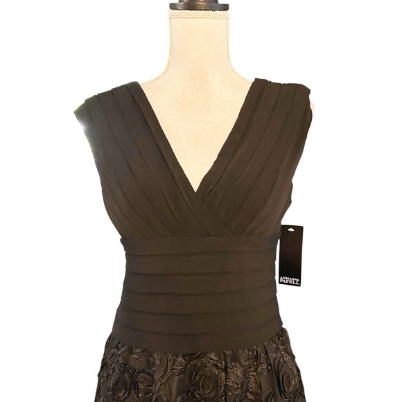 NWT Adrianna Papell Pleated Bodice Ribbon Rosette Cocktail Dress SZ 10 Black - Picture 3 of 7